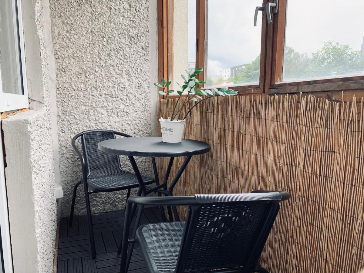 You'Ll Love This Large Apartment! Free Parking! Tallinn Exteriér fotografie