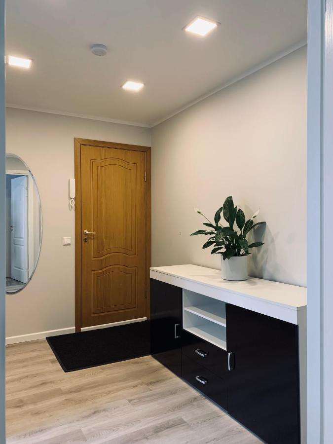 You'Ll Love This Large Apartment! Free Parking! Tallinn Exteriér fotografie